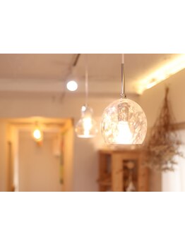 【表参道駅5分】マンツーマン×ゆったりくつろげる空間*丁寧なカウンセリングで似合うスタイルをご提案◎