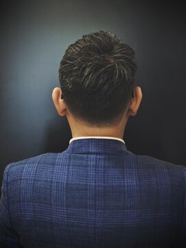 リム(RiM...) フェード/FADE /パーマ/アップバング/ショート/バーバー/MENS