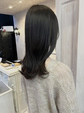 キャアリー(Caary) 福山美容室caary 前上がり切りっぱなしロング透明感20代30代