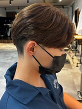 シーフフェード 千葉(Cyf FADE)&nbsp;センターパート/テーパーフェード/フェザーパーマ/千葉駅/森茂樹