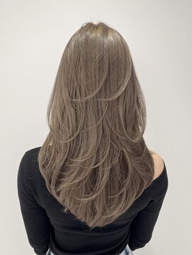 ムード(MOOD,) イメチェン/ピンクベージュ/アンブレラカラー/前髪/銀座駅