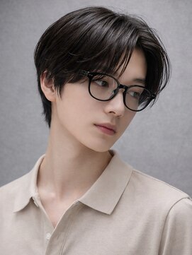 アビリタ(abilita) メンズカット 毛流れ センターパート 襟足あり 黒髪 20代30代