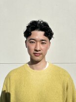 メンズサロン ハリウッド(HOLLYWOOD) かき上げセンターパート