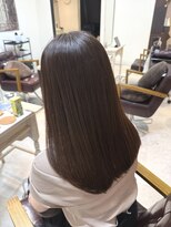 ディスオモテサンドウ 表参道(This OMOTESANDO) 柔らかく見えるヘアカラー