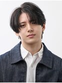 毛流れヘア金髪ナチュラルセンターパートツーブロック