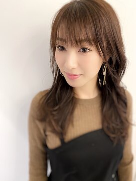 チョビー 銀座(chobii) 田中みな実さん風似合わせ小顔カットヘッドスパchobii銀座