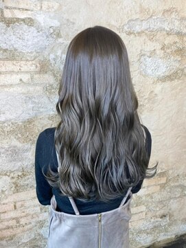 フロール 上大岡(Flor) 【Flor上大岡】*フェザーロング+ヘーゼルグレージュ*