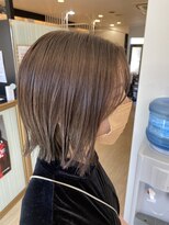 スタジオ ジョイ STUDIO Joy 下垂木店&nbsp;切りっぱなしボブ/ベージュカラー