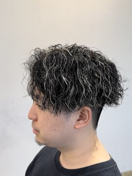 ザデイ カットアンドカルチャーショップ(THE DAY CUT&CULTURE SHOP) ホワイトメッシュ×ツイストスパイラル[メンズカット/ツイスパ]