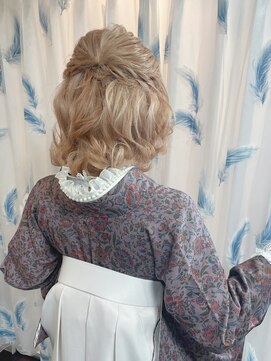 ドレッシングルームディア(Dressing room DEAR) 袴着付けとヘアセット