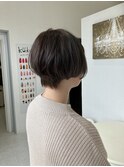 ショートボブ　アップふんわり