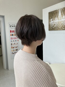 マジックデイズ(Magic Days) ショートボブ　アップふんわり