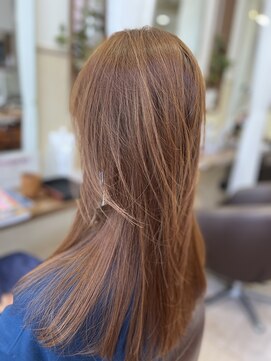 コア フィール ア デイ(COIFFURE A DAY) 【M3D】サニーオレンジカラーロングサラサラストレート