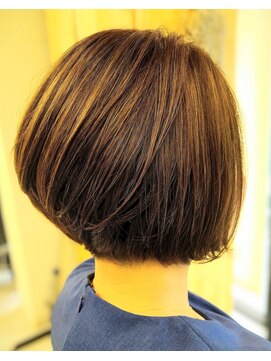 バッカ(BACCA) ショートボブ☆