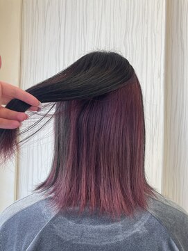 ビス ヘア アンド ビューティー 西新井店(Vis Hair&Beauty) 10代20代人気ワインレッドインナーカラー