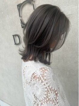 ディアーズ 成田店(Dears)の写真/大人女性の様々なお悩みにアプローチ、ハリ・コシがUPし、潤い溢れるツヤ髪に。ダメージレスな施術が◎