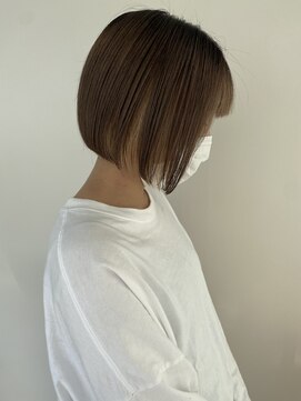 シェル 津山の手店(shel) 切りっぱなしボブインナーカラーベージュ