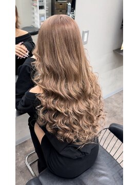 エミーバイモアムー(Emmie byMoremuu) 【RYUKI】ミルクティーベージュ