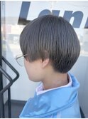 シルバーグレーカラー