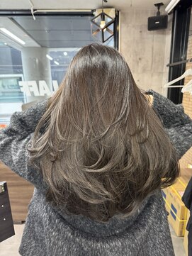 ラフ(LAFF) バレイヤージュ/シャドウルーツ/ハイライト/レイヤーカット