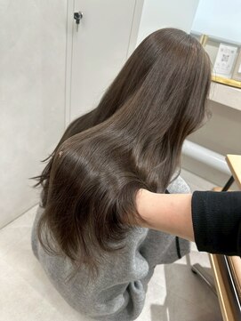 スラッシュアイボリー 姫路駅西店(SLASHivory) 髪質改善／オーガニックカラー／艶髪