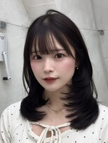 ビュー フクオカ(VIEW FUKUOKA) 透明感グレージュ/ミディアムレイヤー/顔周り