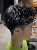 刈り上げスパイキーショート