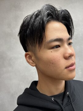 グローバルヘアー バランス(global hair BALANCE) センターパート
