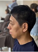 センターパートフェードカットセンター分け