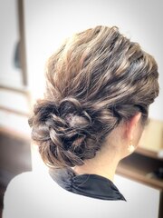 ヘアーアレンジ