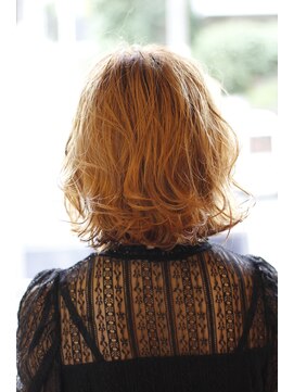 ツネ ヘアアンドヘッドスパ(TsuNE hair&head spa) 大人ハイトーンボブ
