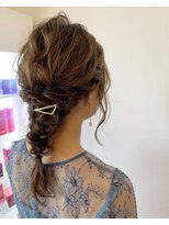 ハウリーヘアアンドスパ(HAURY hair&spa)&nbsp;編みおろし
