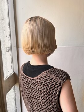 ニコナチカ(nico nachika) インナー刈り上げボブ