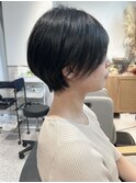 黒髪 ストレート 大人ショート