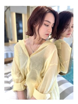 ナットナウ(NOT NOW) 小顔ミディアム切りっぱなし外ハネボブくびれミディ