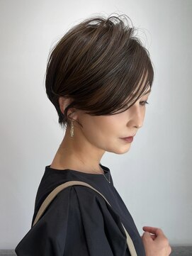 リア 自由が丘(REA) 小顔ハンサムショート20代30代40代ショートヘア