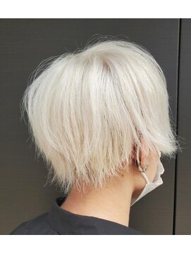 フェイブ(Fave) ハイトーンカラー・ホワイトヘア