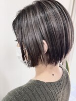 ヴィフ 大船(VIF)&nbsp;バレイヤージュ/ハイライト/ダブルカラー/ケアブリーチ/ボブ