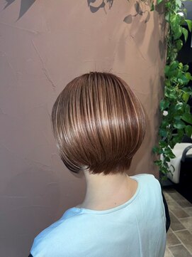 美容室むっしゅ ショートボブ