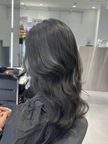 アルドーレフィエロ シンサイバシ(Ardore fiero shinsaibashi) オリーブ/カーキ/アッシュブラック【小山田繭】