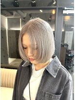 エイト 池袋店(EIGHT ikebukuro) ホワイトグレージュ