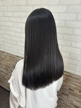 スカイ(SKY) 透明感カラー/髪質改善/縮毛矯正/レイヤーカット/ダブルカラー