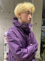 シキ(SIKI) ブロンドセンターパート