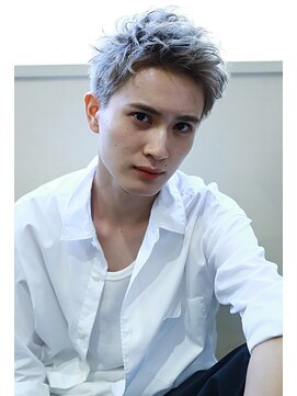 フリッカ(FLYCKA) スパイキーショート
