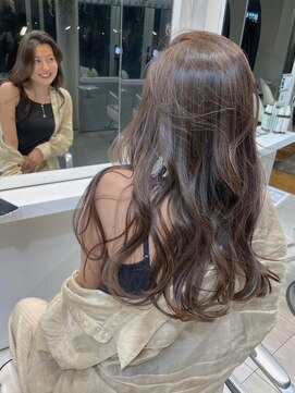 オブヘアージユウガオカ(Of HAIR Jiyugaoka) 夏の透明感カラー