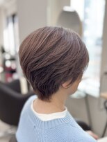 コル 市川(cor)&nbsp;白髪ぼかし×ヴェールピンクベージュ×クールショート
