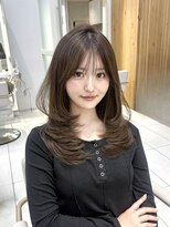 アフロートリノ(AFLOAT Leino)&nbsp;ワンカールでかわいいミディアムレイヤー