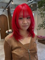 リアド(.RIAD)&nbsp;パキッと赤×レイヤーカット