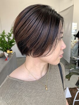 フィル(fil) ショートボブ/ローライト