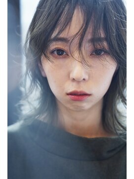 ヴィサージュ ギンザ VISAGE GINZA 秋おすすめオリーブカラー